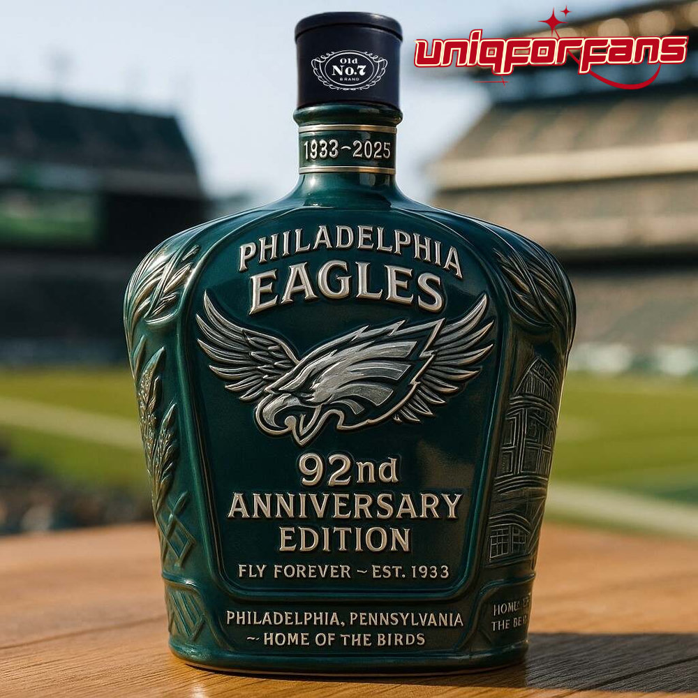 Philadelphia Eagles 92nd Anniversary Whiskey Bottle - Image 4